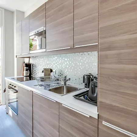 Immogroom - Studio - Modern - Bright - Ac - Parking -congressbeaches דירה
