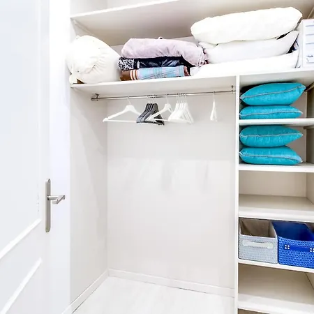 Immogroom - Studio - Modern - Bright - Ac - Parking -congressbeaches דירה